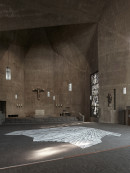 reflecting space, 2022, site sprecific work, 155 sheets of paper, painted, falted, St. Gertrud (concret brutalism), ©Simon Vogel