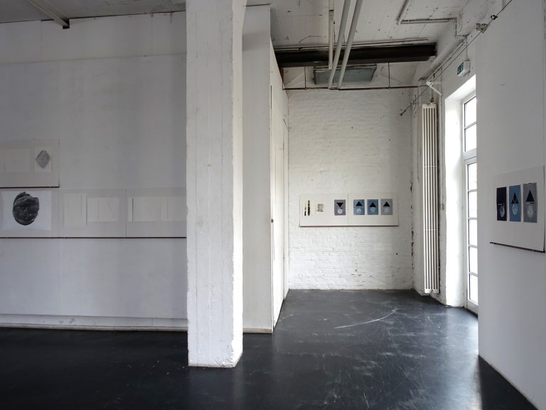 exhibition view ´zwischen den Polen`, with Eva Jeske, 2024, Kunsthafen Rhenania, cologne, © copyright Claudia Larissa Artz, Kuenstlerin-Koeln