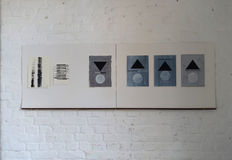 exhibition view ´zwischen den Polen`, left work Eva Jeske, 2024, Kunsthafen Rhenania, cologne, © copyright Claudia Larissa Artz, Kuenstlerin-Koeln