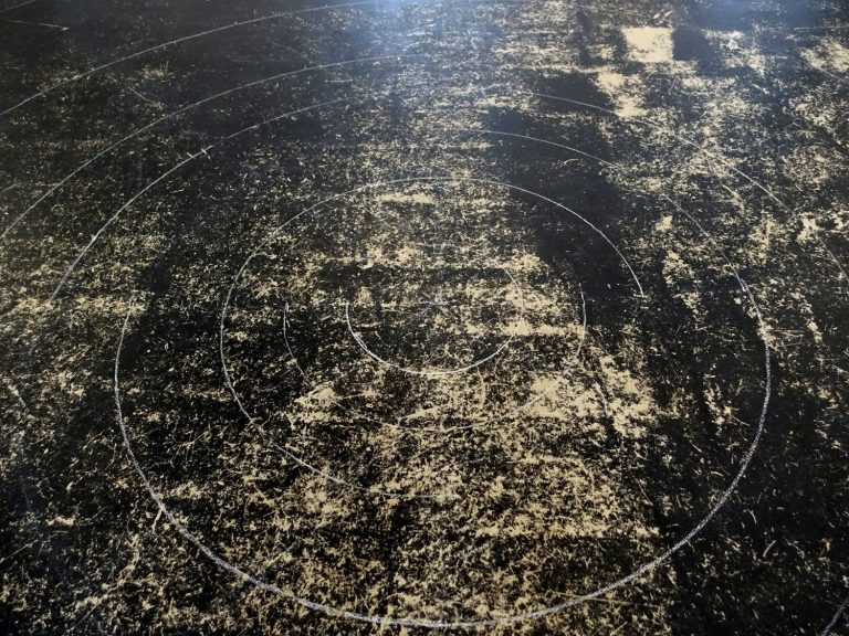 view before opening detail´labyrinth`, which was deleted, 2024, Kunsthafen Rhenania, cologne, © copyright Claudia Larissa Artz, Kuenstlerin-Koeln