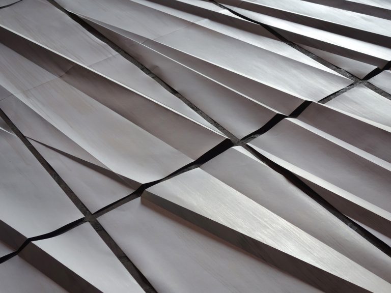 ´refelcting space (für Gottfried Böhm)`, 2022, side specific work in St. Gertrud, cologne, Kuenstlerin-Koeln