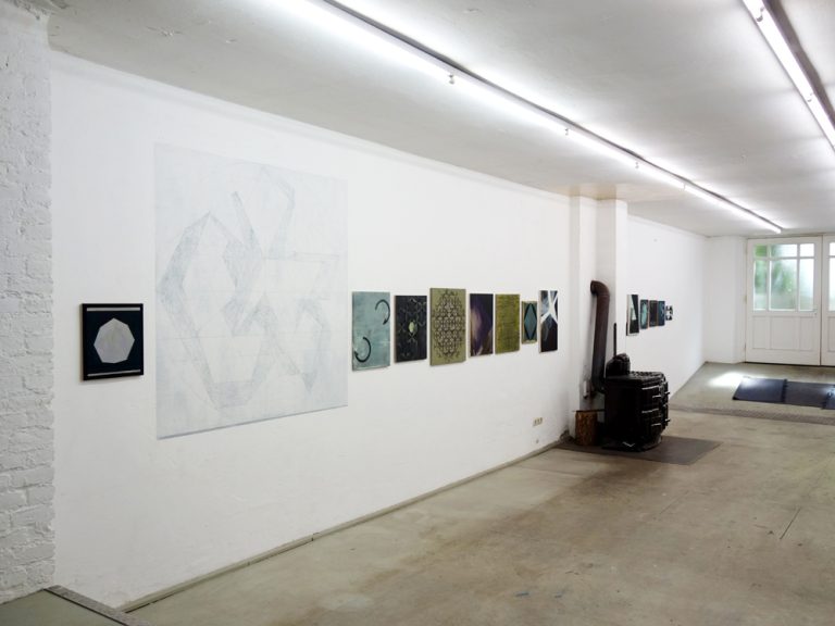 installation view finissage studio 14, paintings from 15 years, waöödrawing sgraffito, july 2020, Kuenstlerin-Koeln